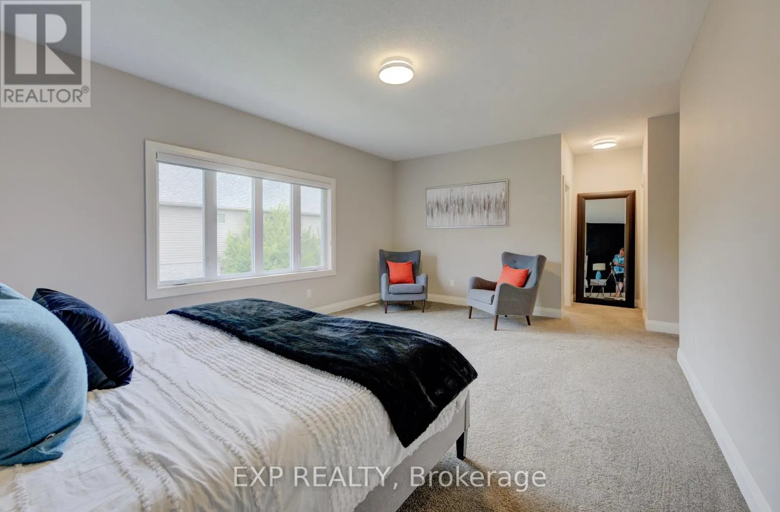11 DEER CREEK STREET