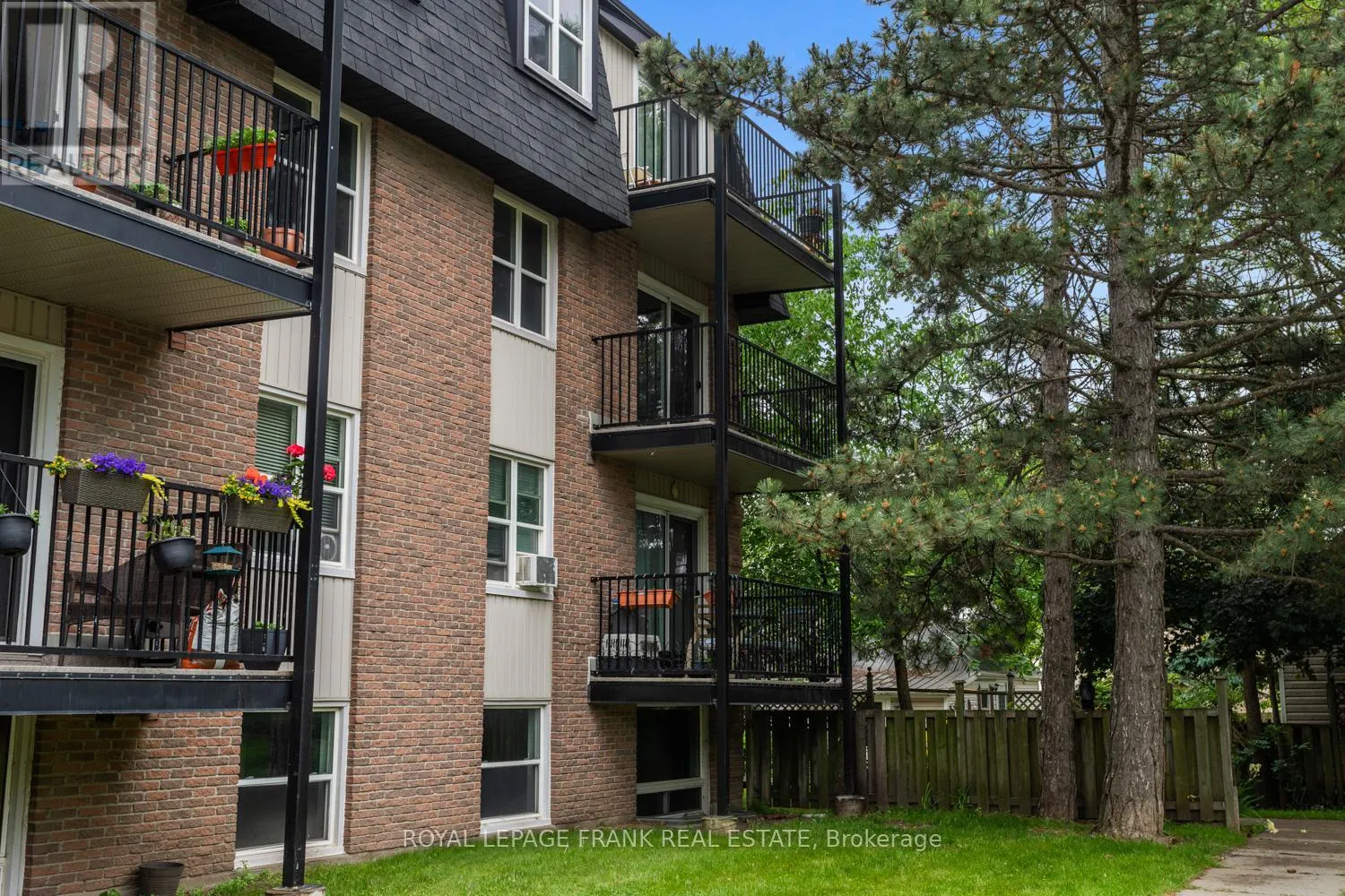 302 - 80 GRIER STREET, #302