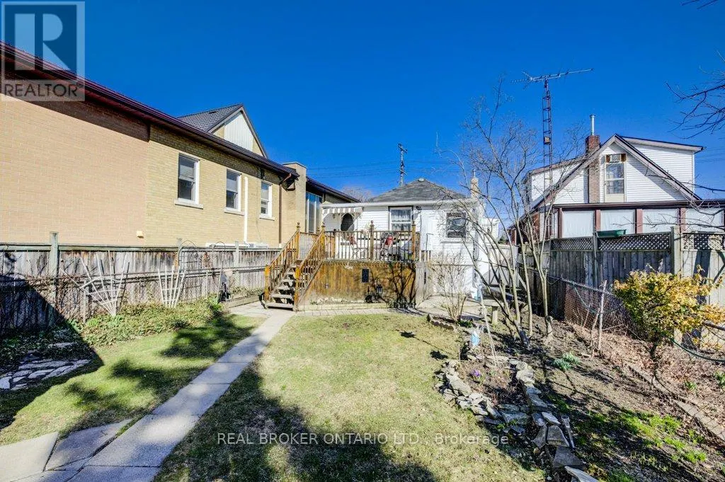 458 UPPER WENTWORTH STREET