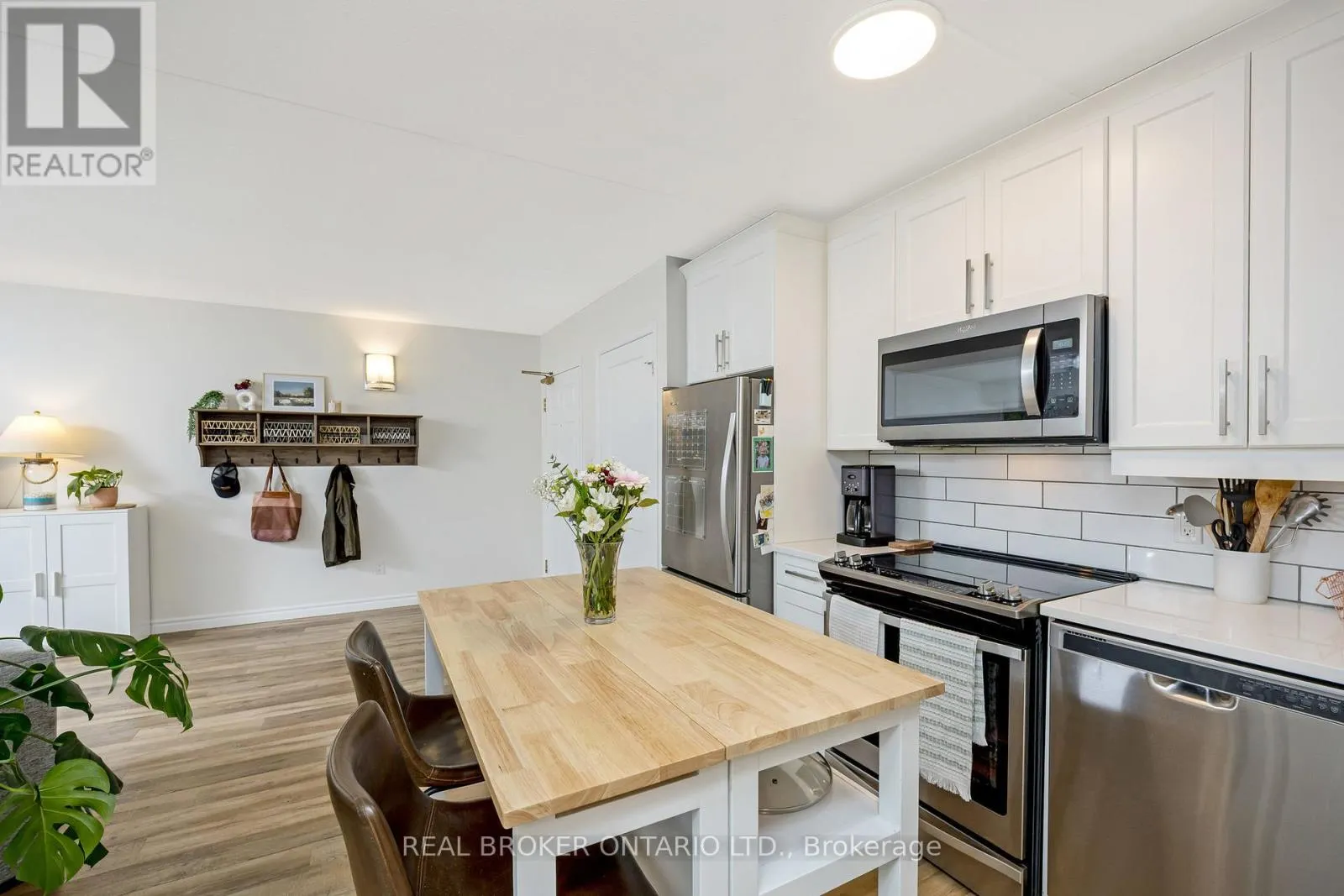 203 - 264 ALMA STREET