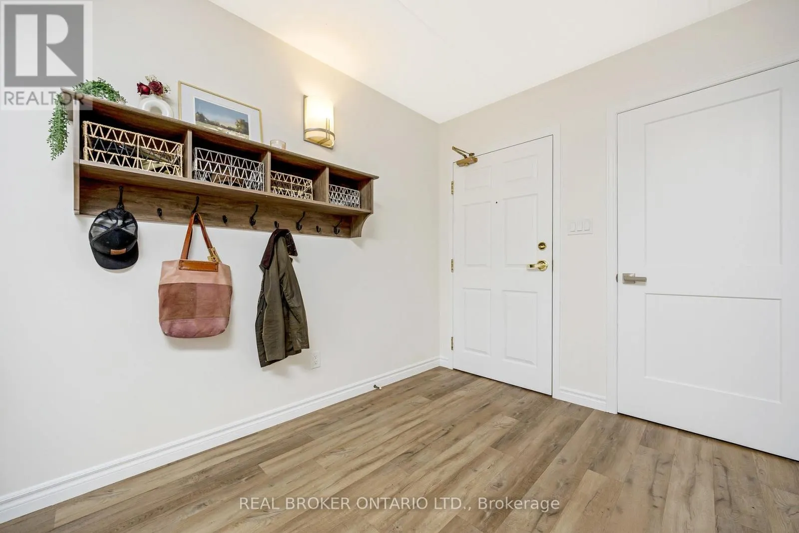 203 - 264 ALMA STREET