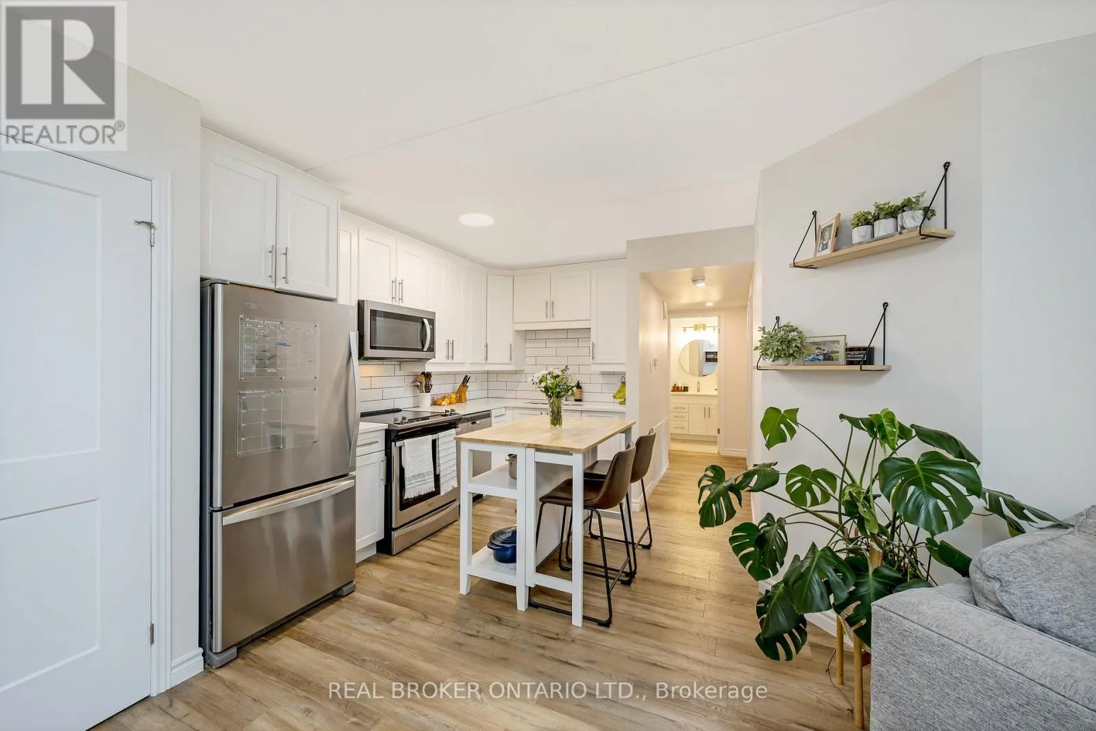 203 - 264 ALMA STREET