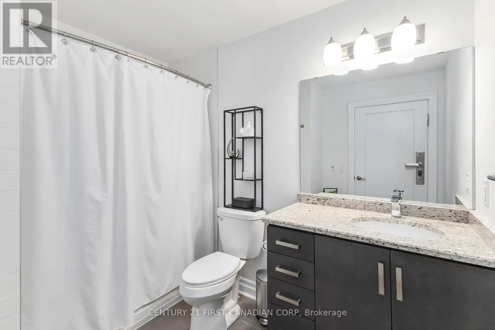 809 - 505 TALBOT STREET, #809