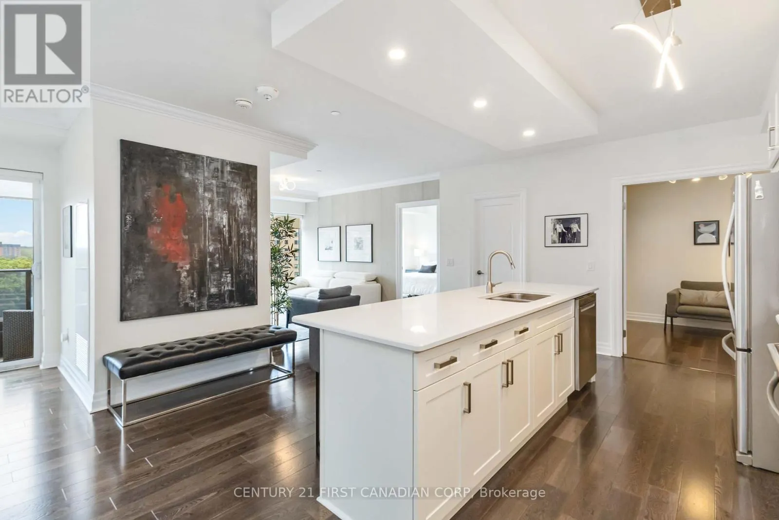 809 - 505 TALBOT STREET, #809