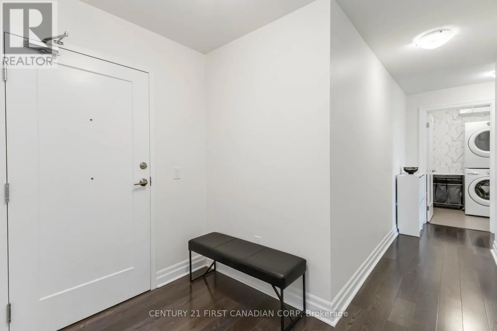 809 - 505 TALBOT STREET, #809