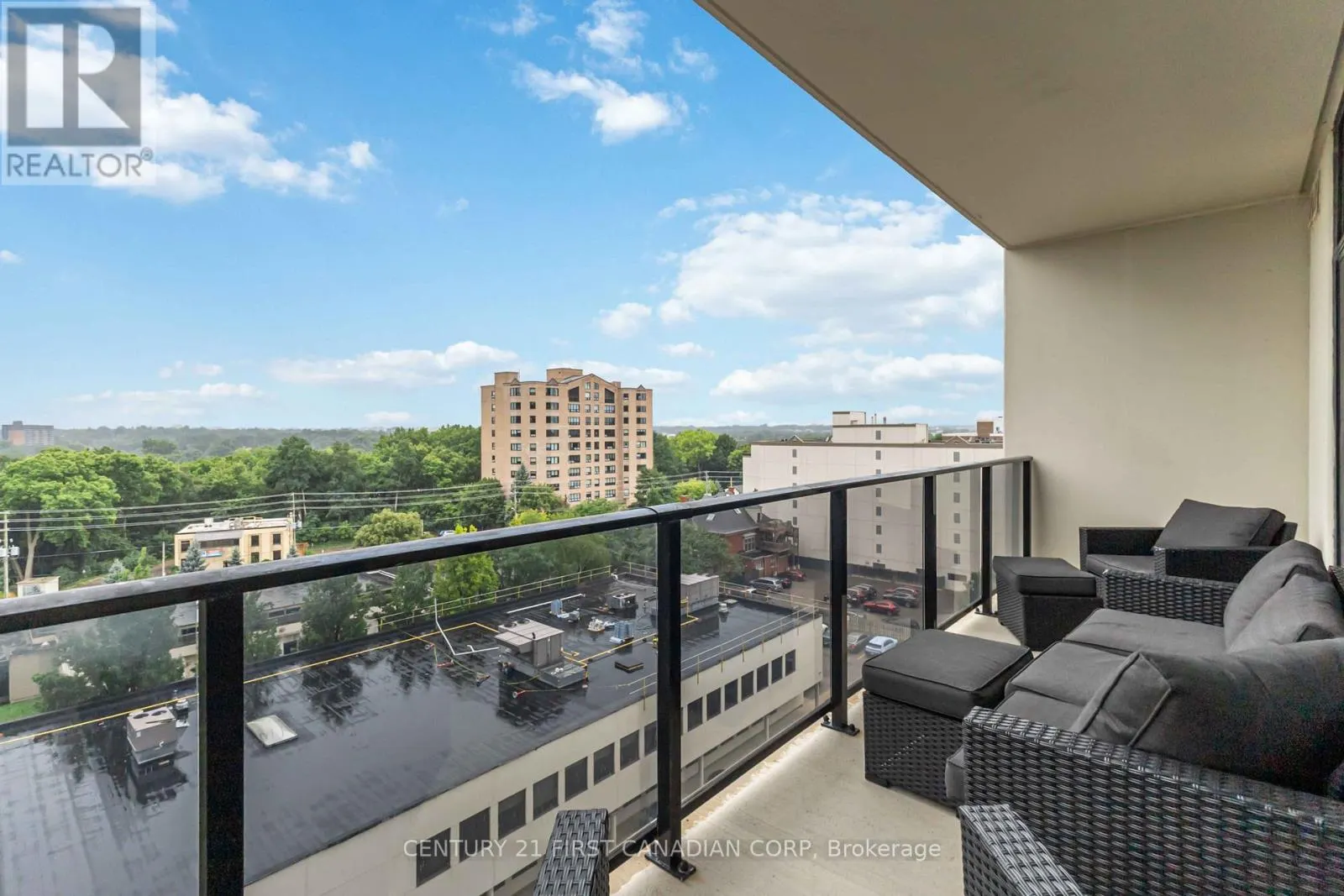 809 - 505 TALBOT STREET, #809