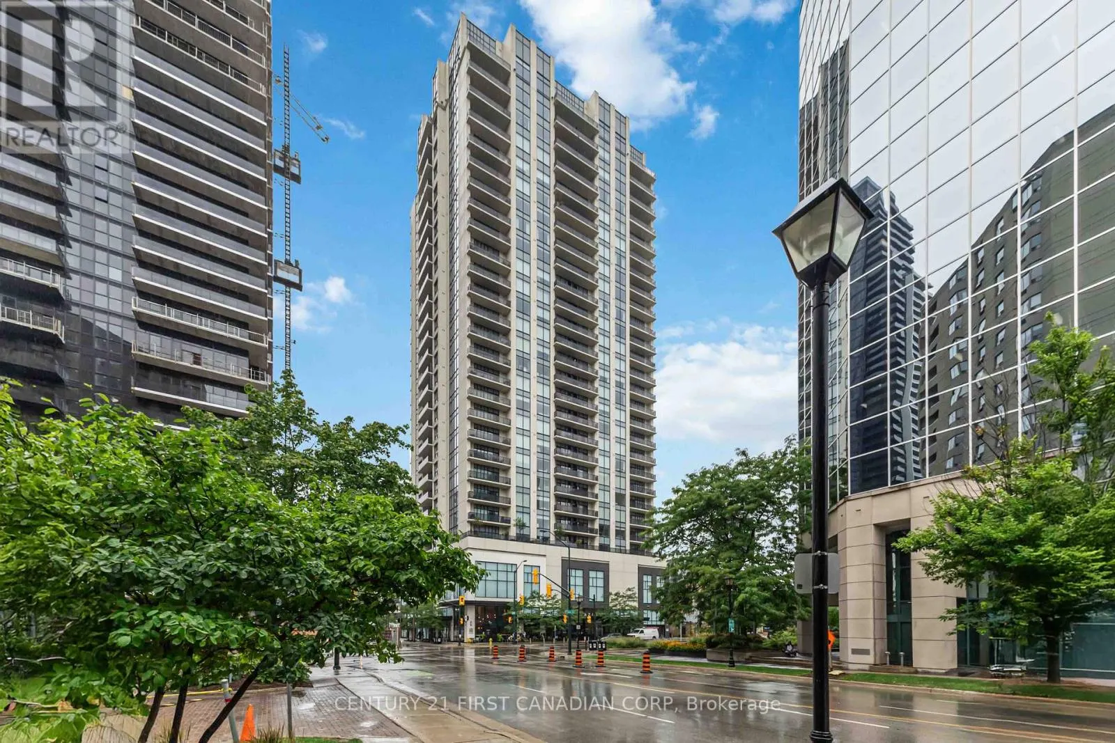 809 - 505 TALBOT STREET, #809
