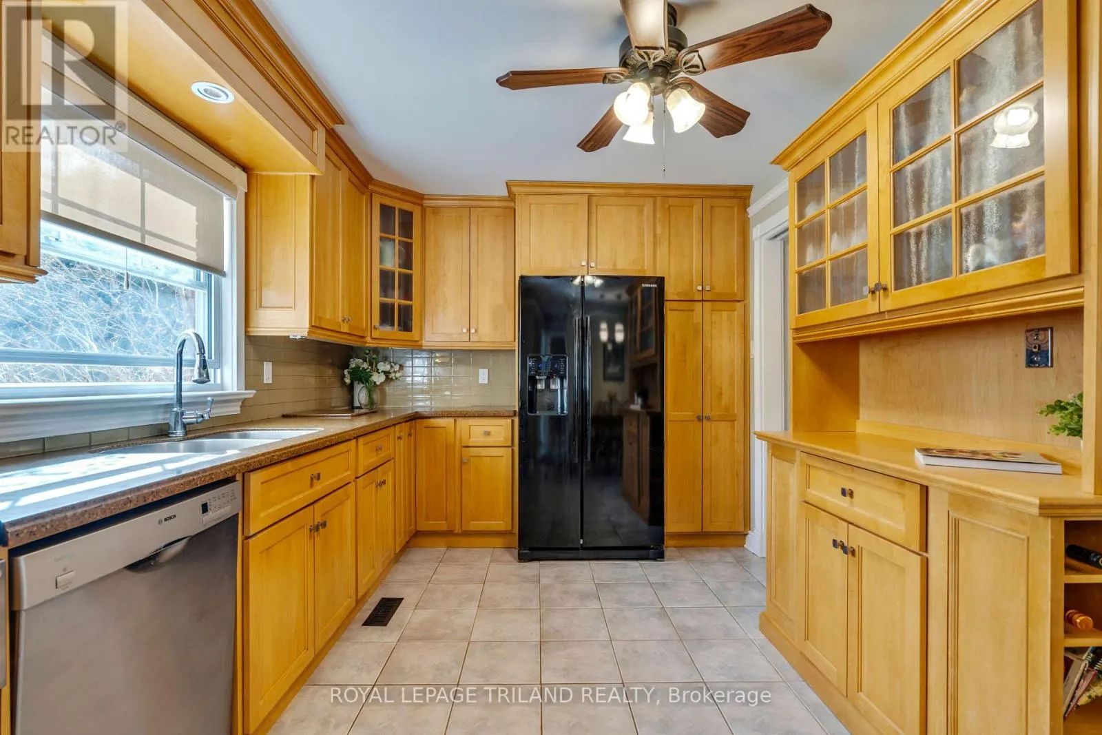 27 CHEROKEE ROAD