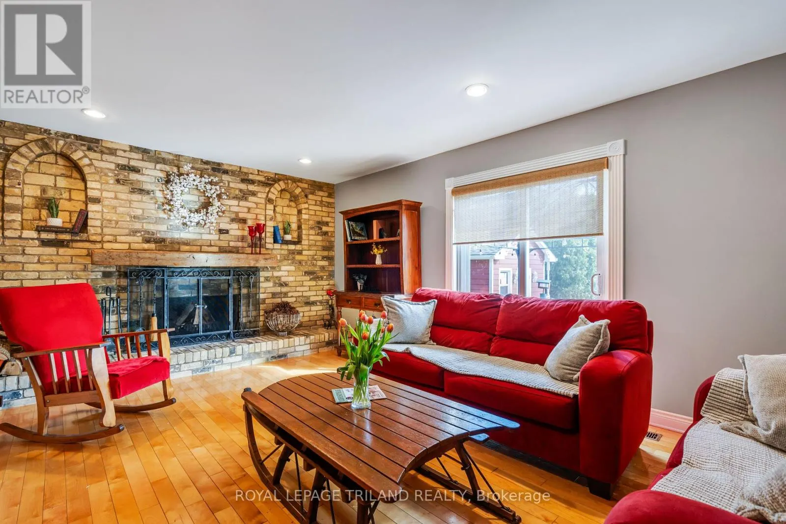 27 CHEROKEE ROAD