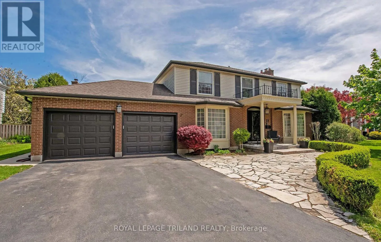 27 CHEROKEE ROAD