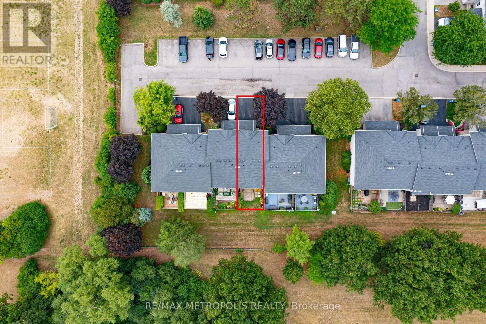 59 - 2 ROYALWOOD COURT