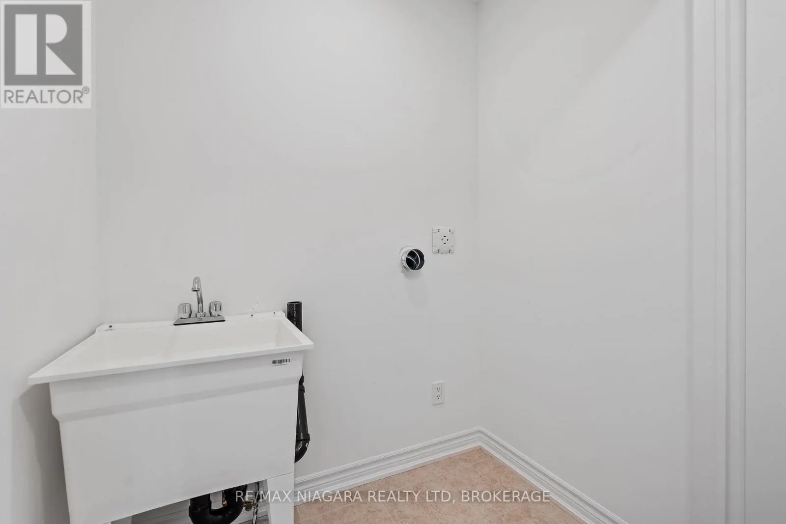 3245 DOMINION ROAD