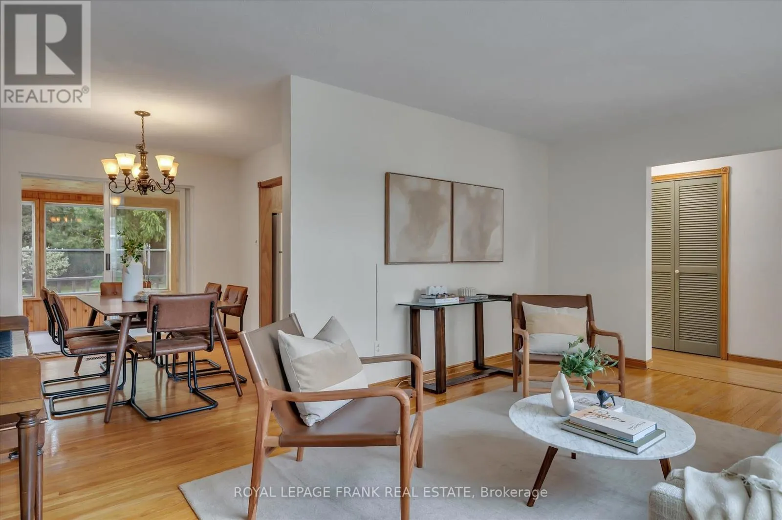 280 GREENLAWN AVENUE