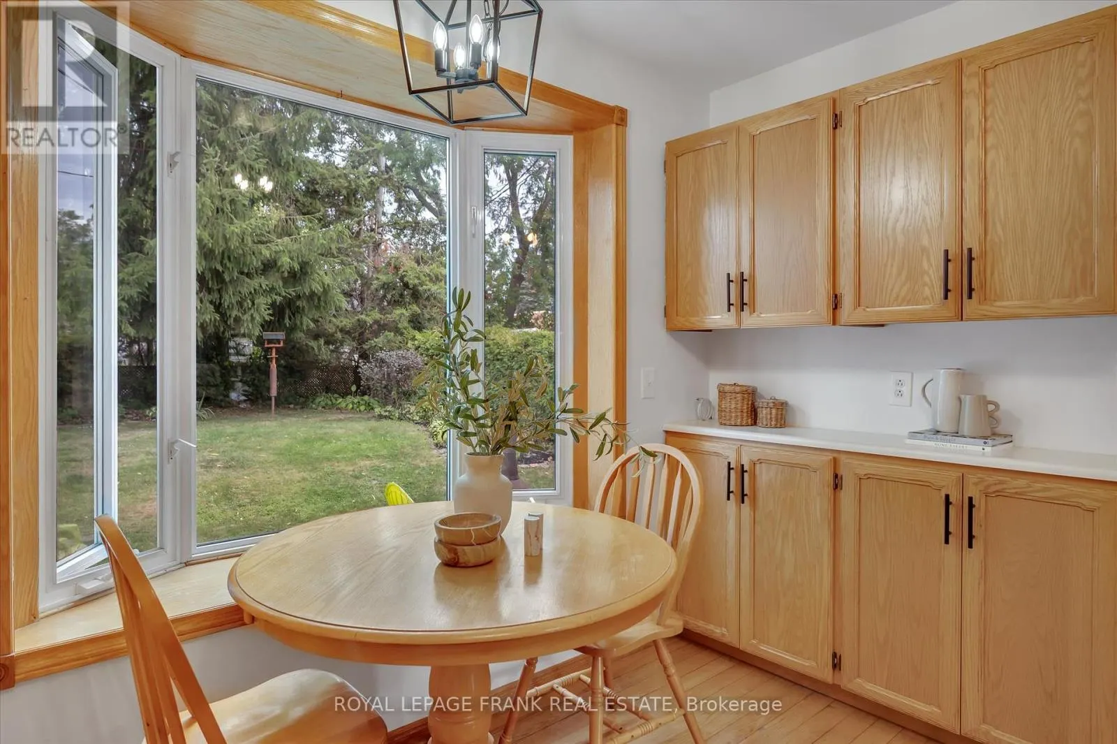 280 GREENLAWN AVENUE