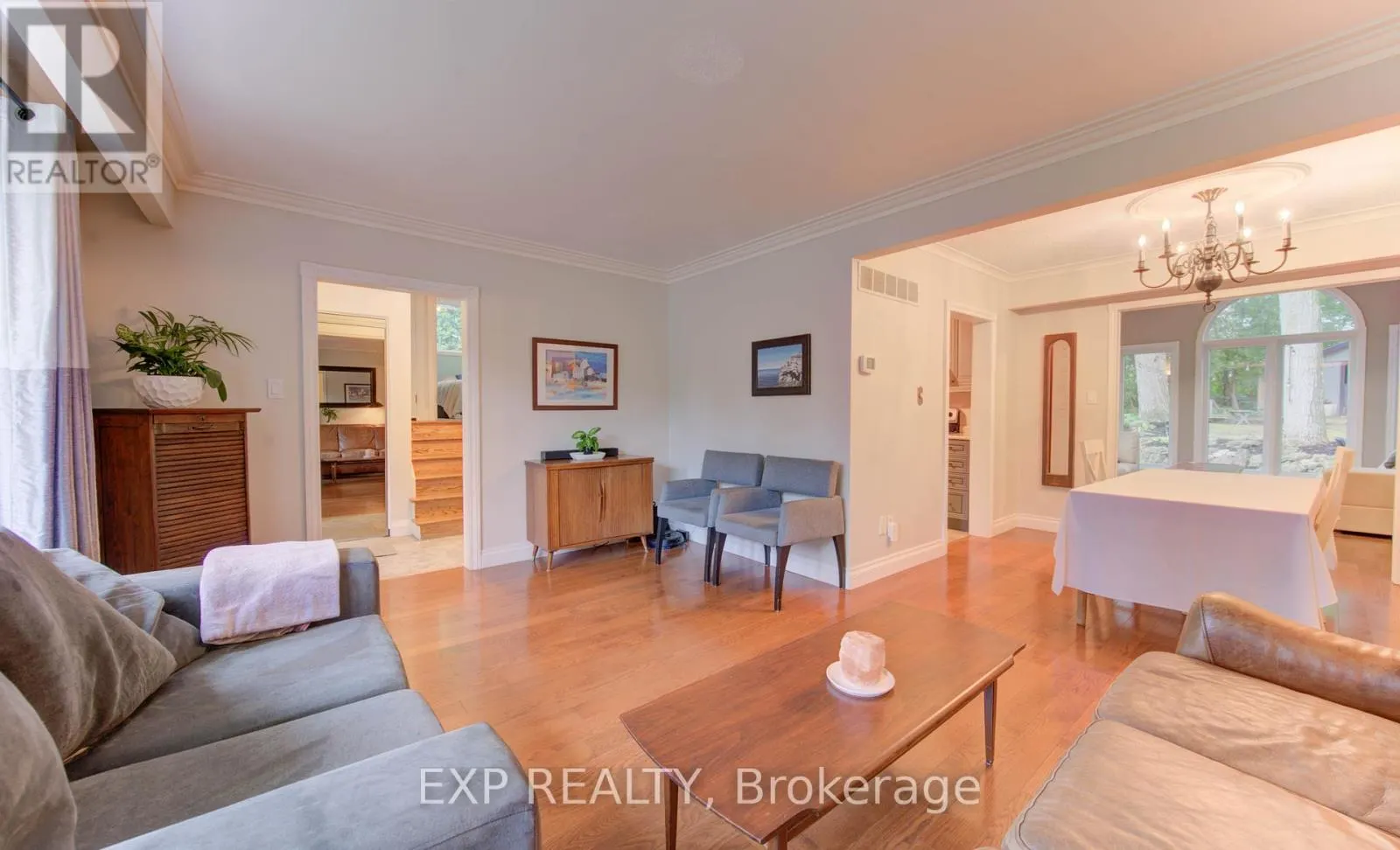 47 HILLCREST LANE