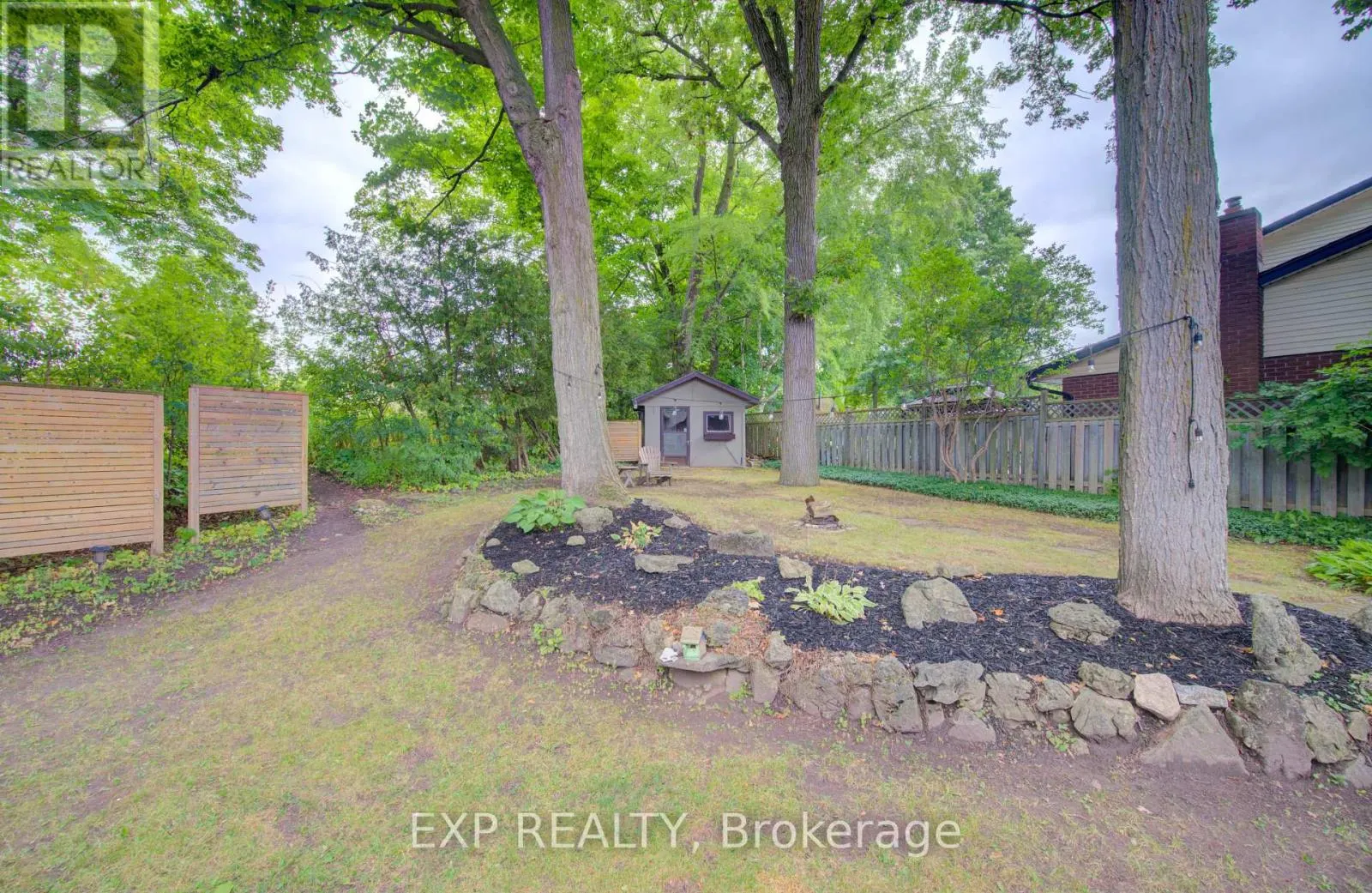 47 HILLCREST LANE