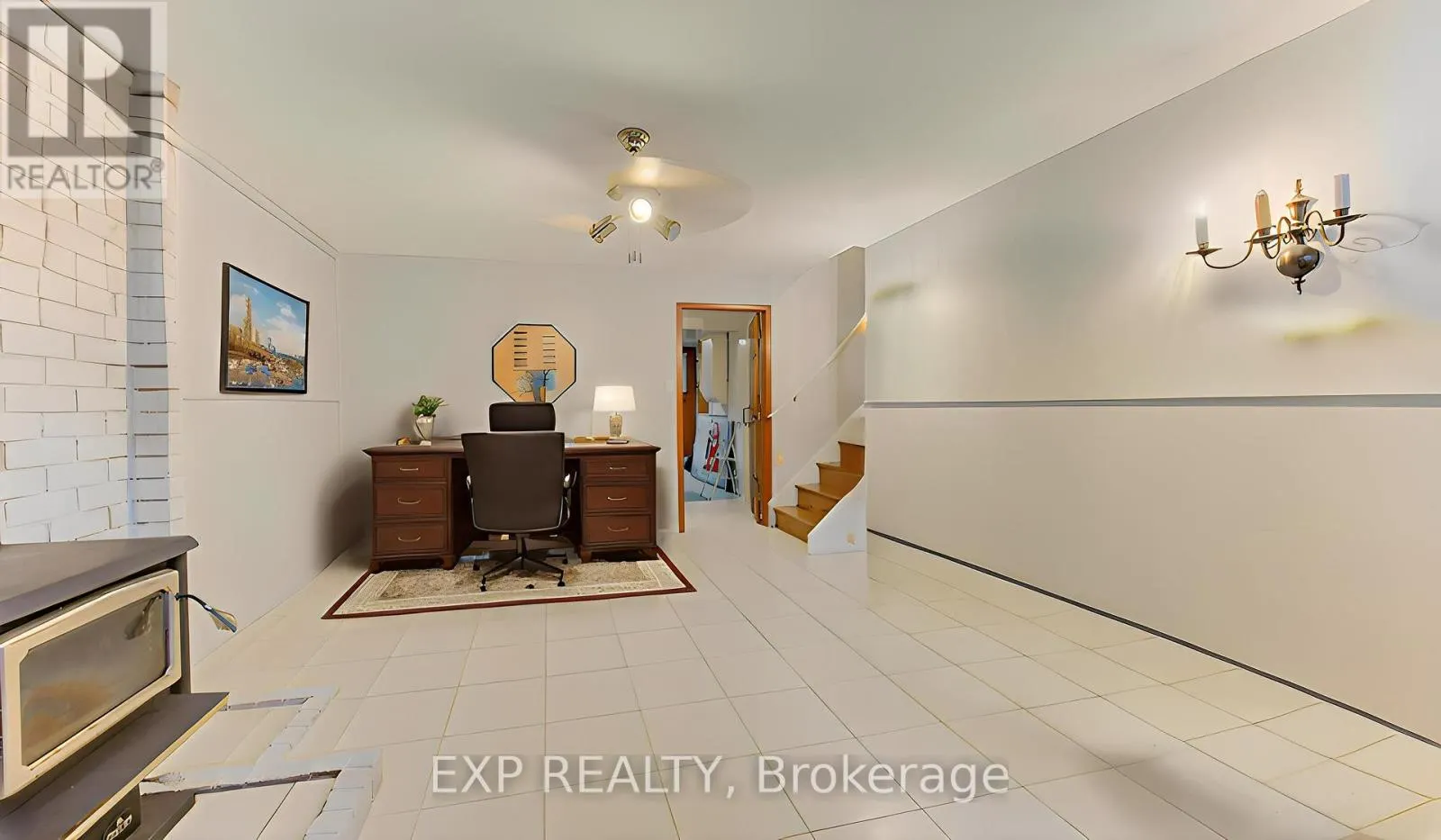 47 HILLCREST LANE