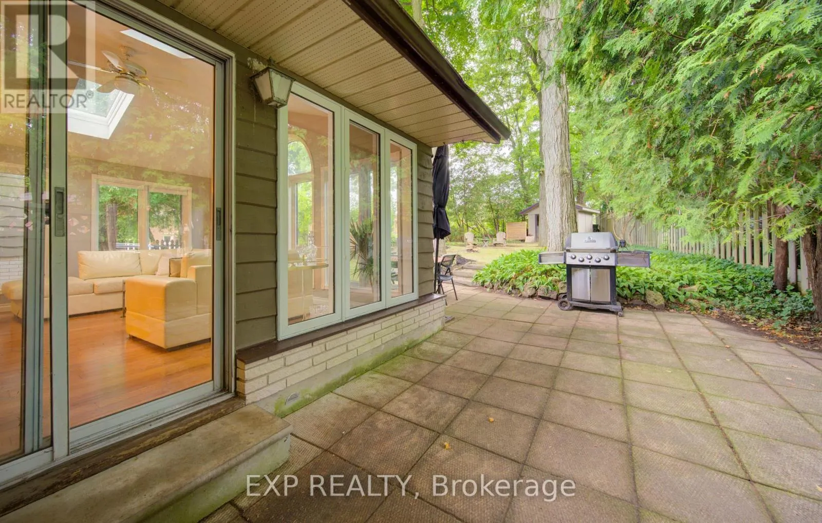 47 HILLCREST LANE