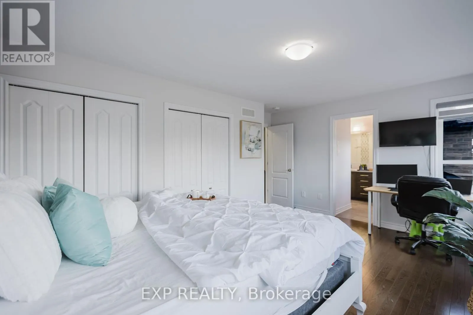 80 PALFREY WAY