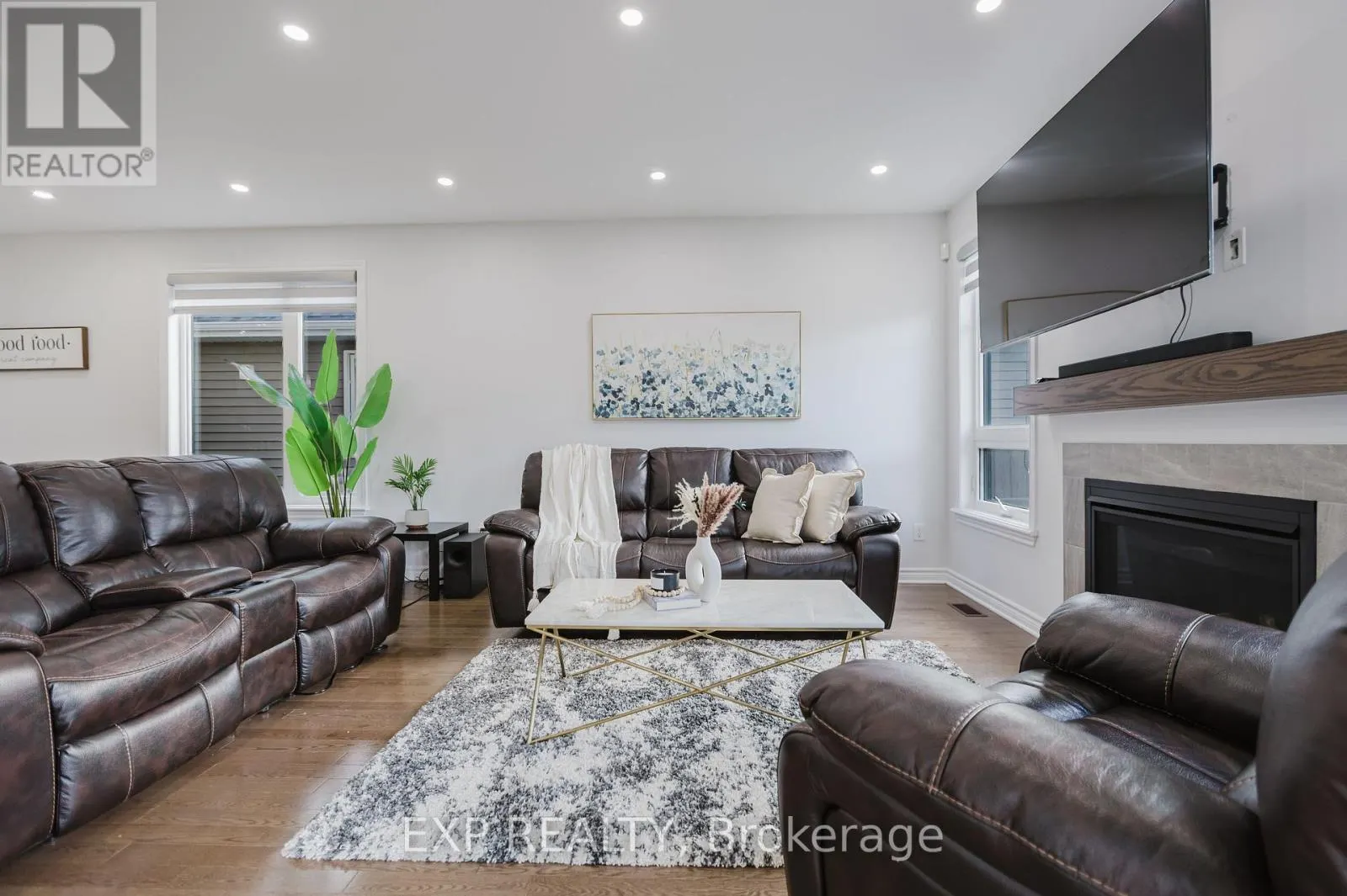 80 PALFREY WAY