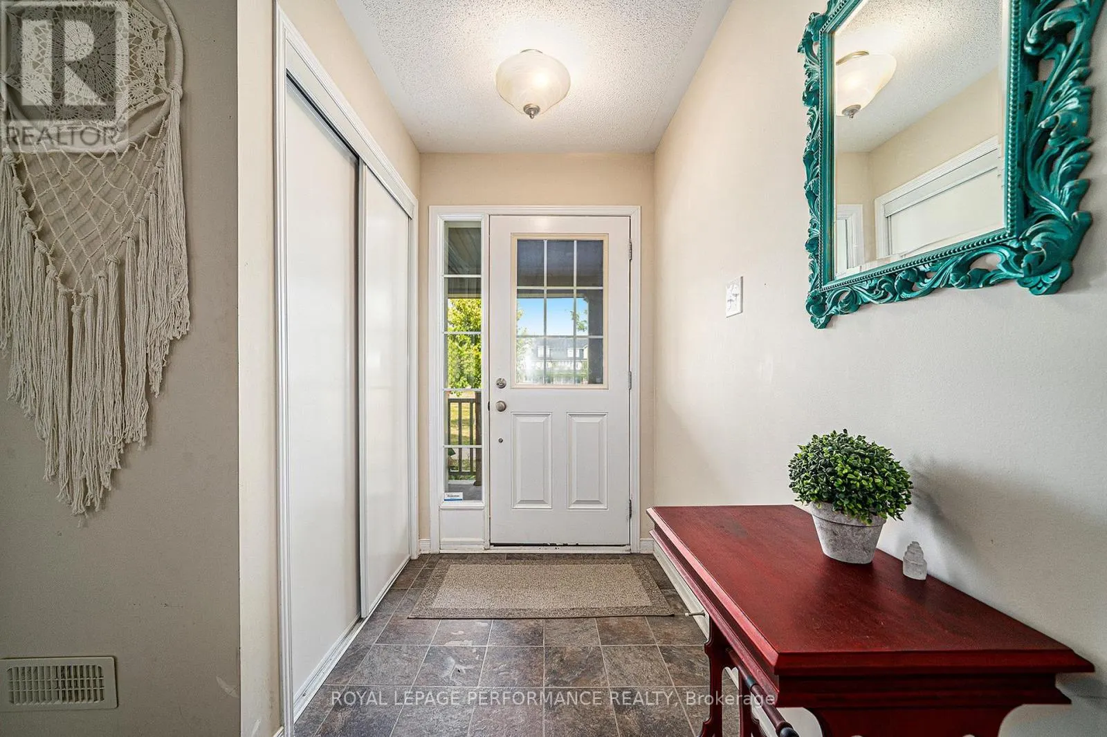 G - 3721 RIVERBREEZE STREET