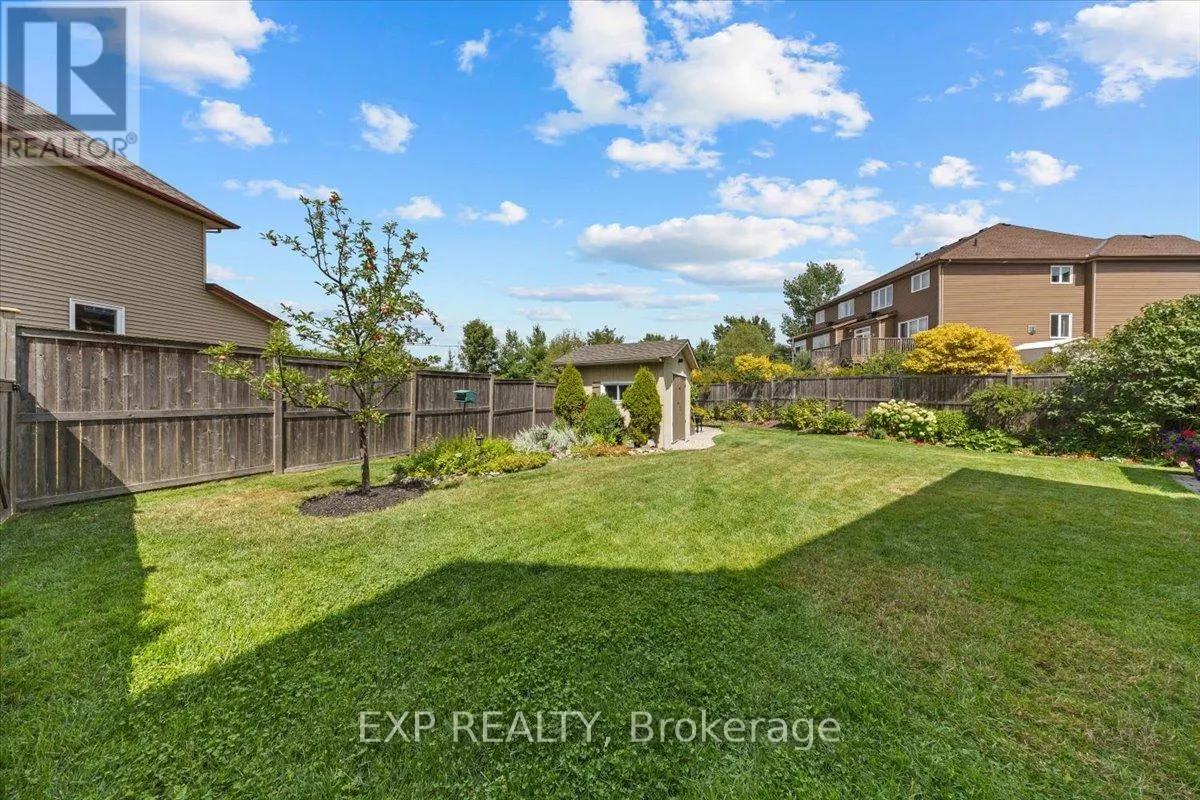 176 FLAT SEDGE CRESCENT