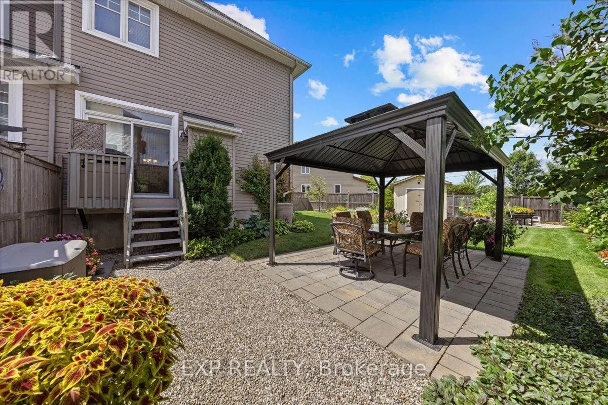 176 FLAT SEDGE CRESCENT