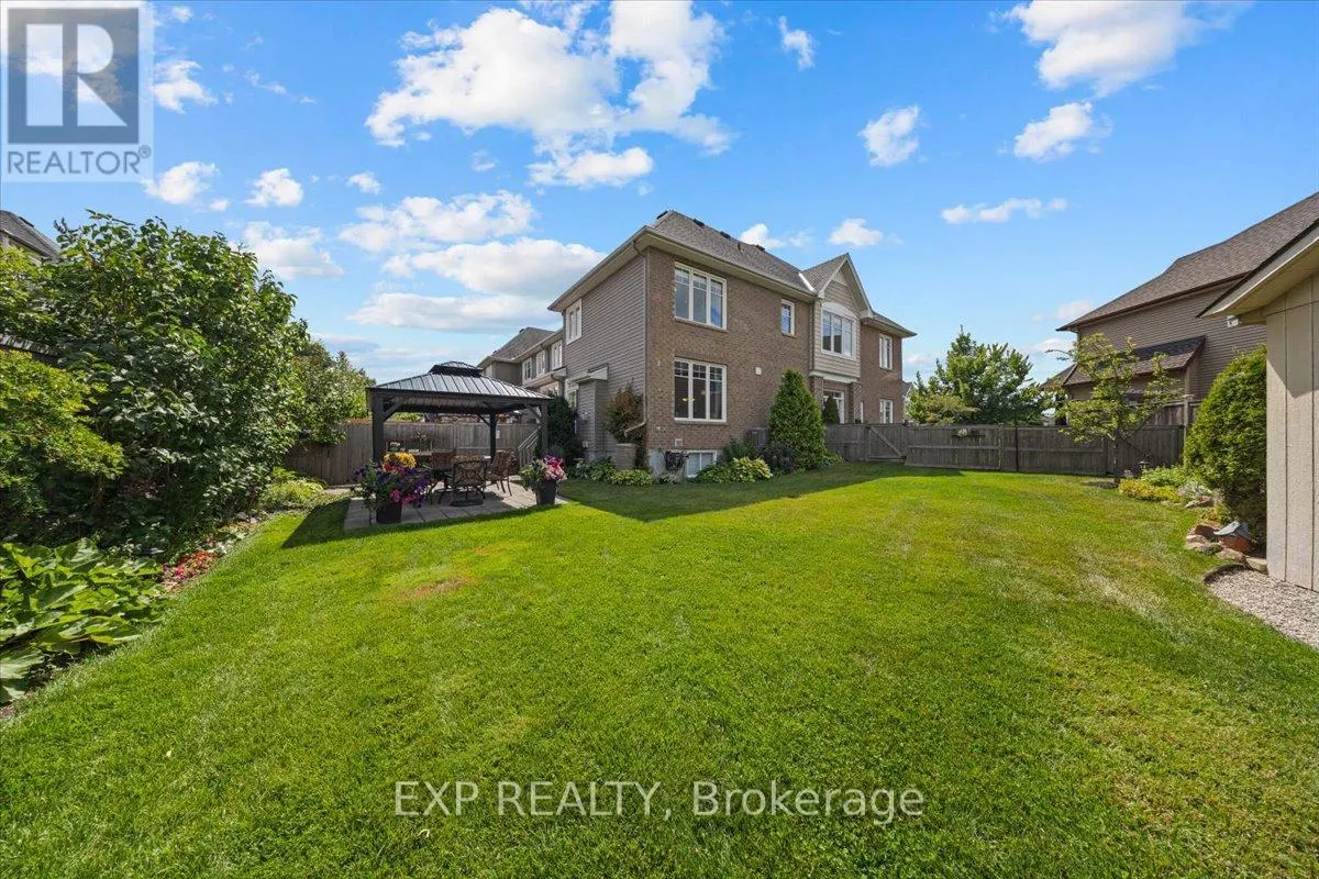 176 FLAT SEDGE CRESCENT