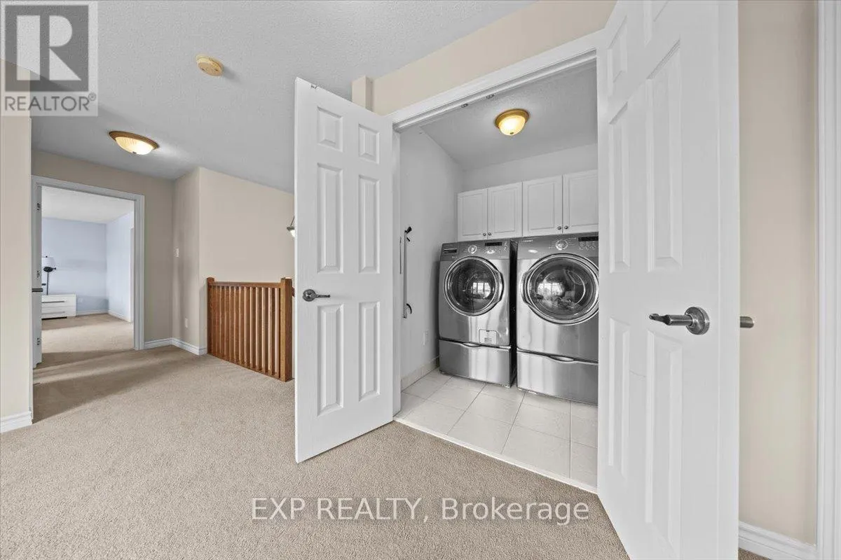 176 FLAT SEDGE CRESCENT
