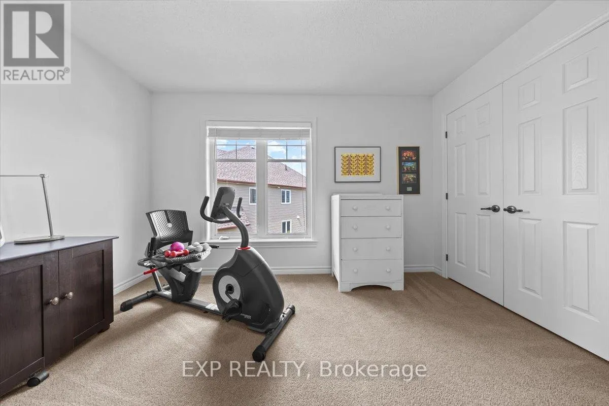 176 FLAT SEDGE CRESCENT