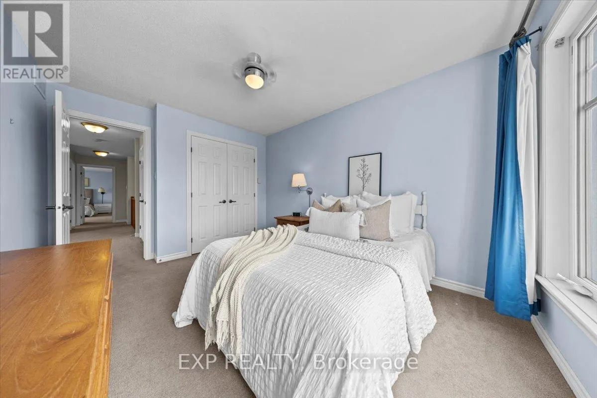176 FLAT SEDGE CRESCENT