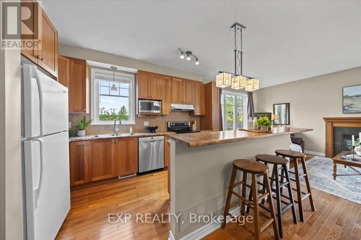 176 FLAT SEDGE CRESCENT
