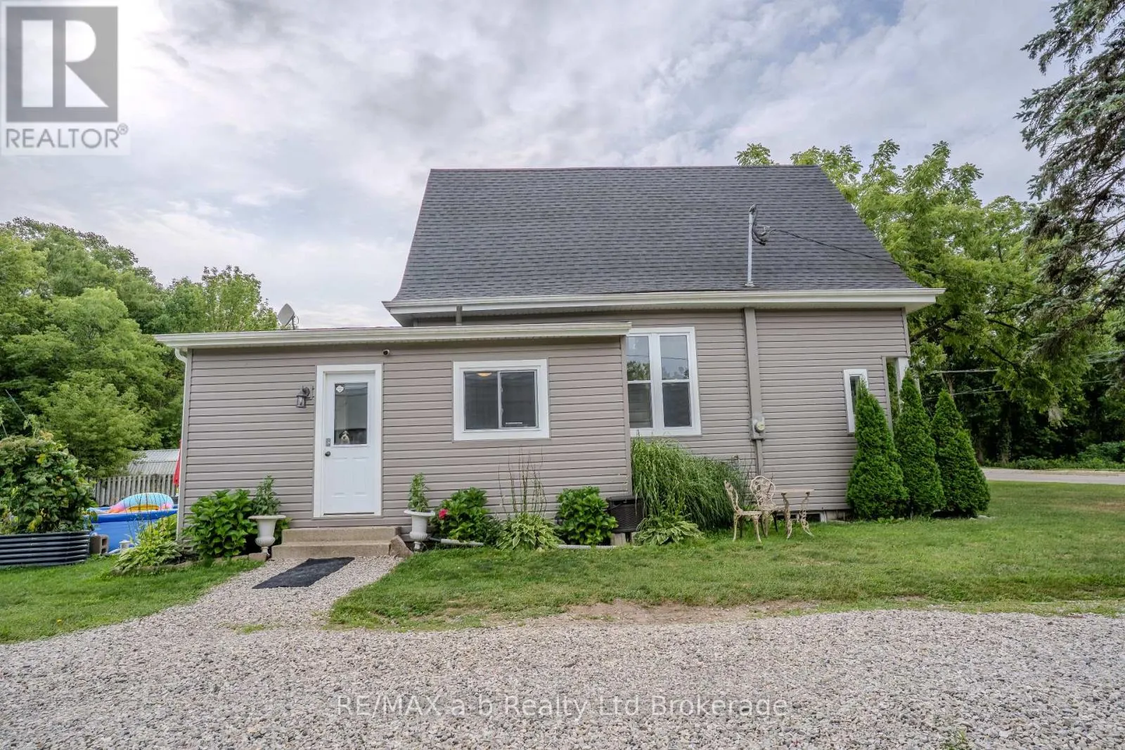 14 OLD VIENNA ROAD