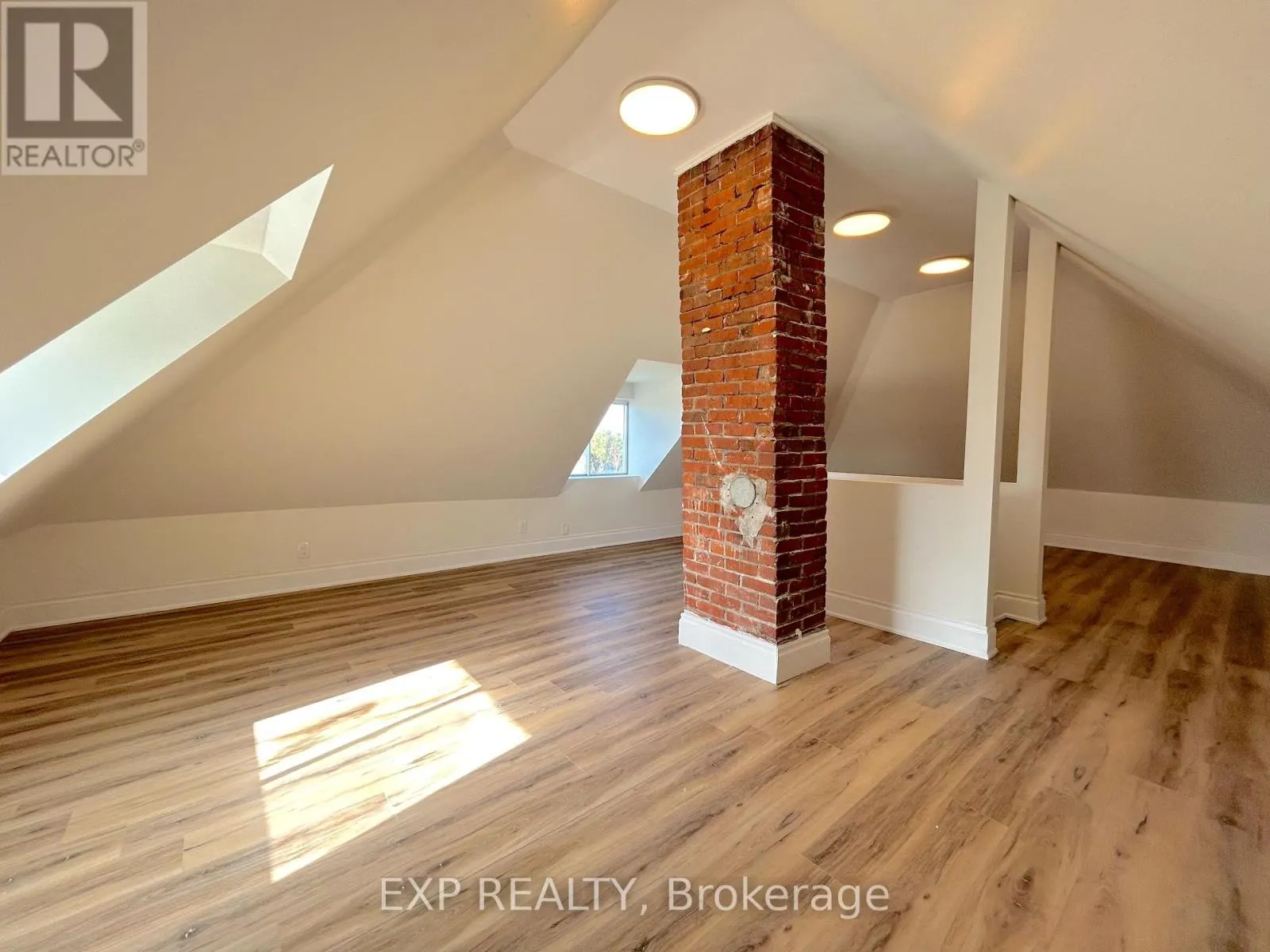 526 FIFTY ROAD