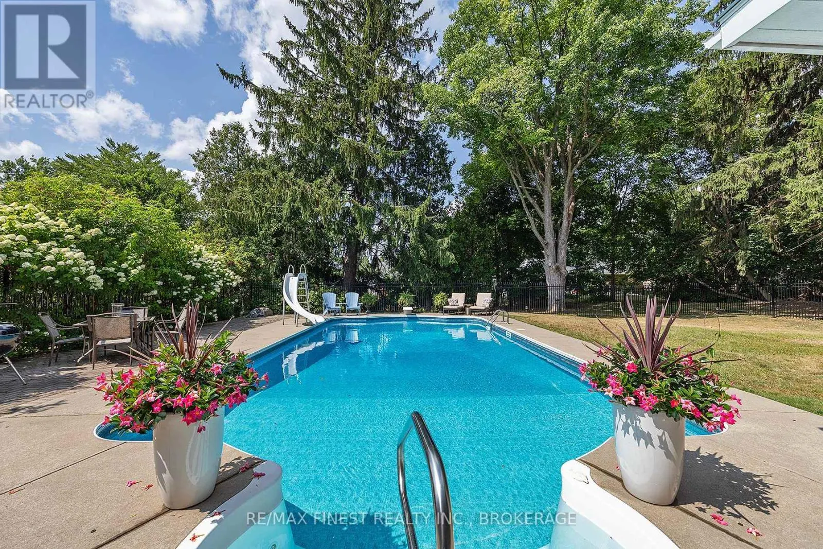 55 COCHRANE DRIVE