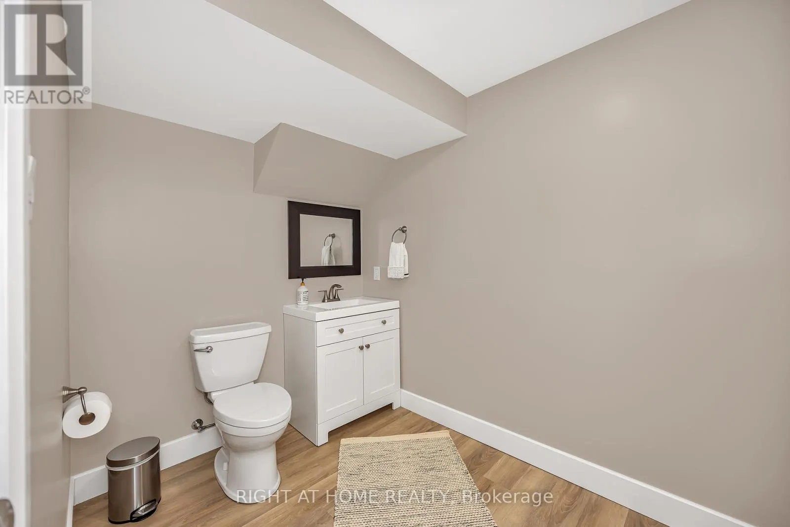 3727 MOUNTAIN MEADOWS CRESCENT