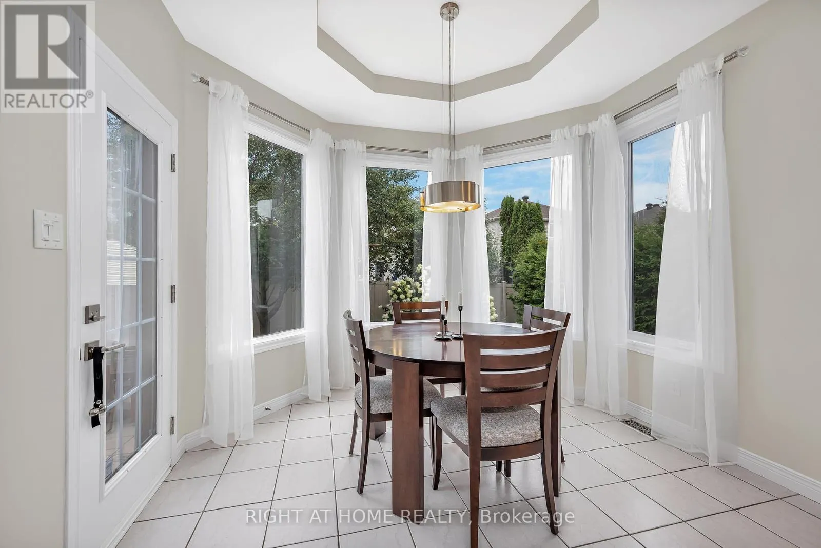 3727 MOUNTAIN MEADOWS CRESCENT