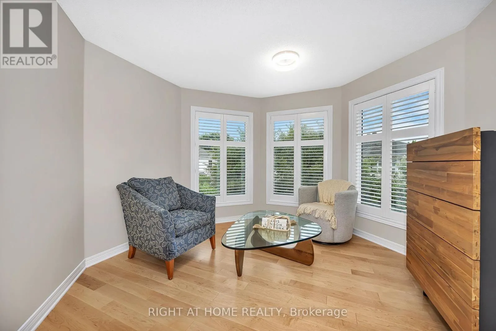 3727 MOUNTAIN MEADOWS CRESCENT