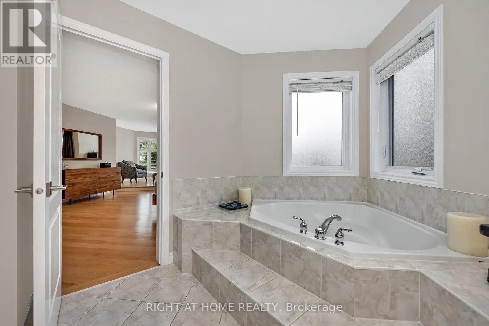 3727 MOUNTAIN MEADOWS CRESCENT