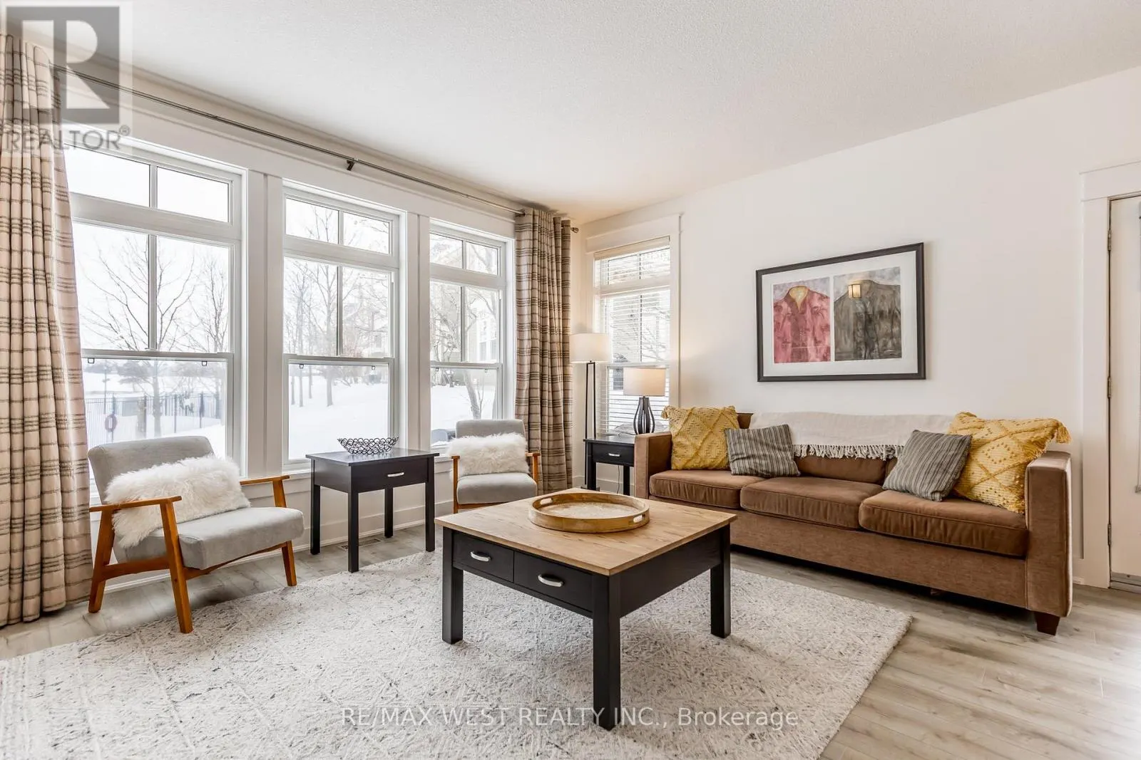 119 - 125 FAIRWAY COURT