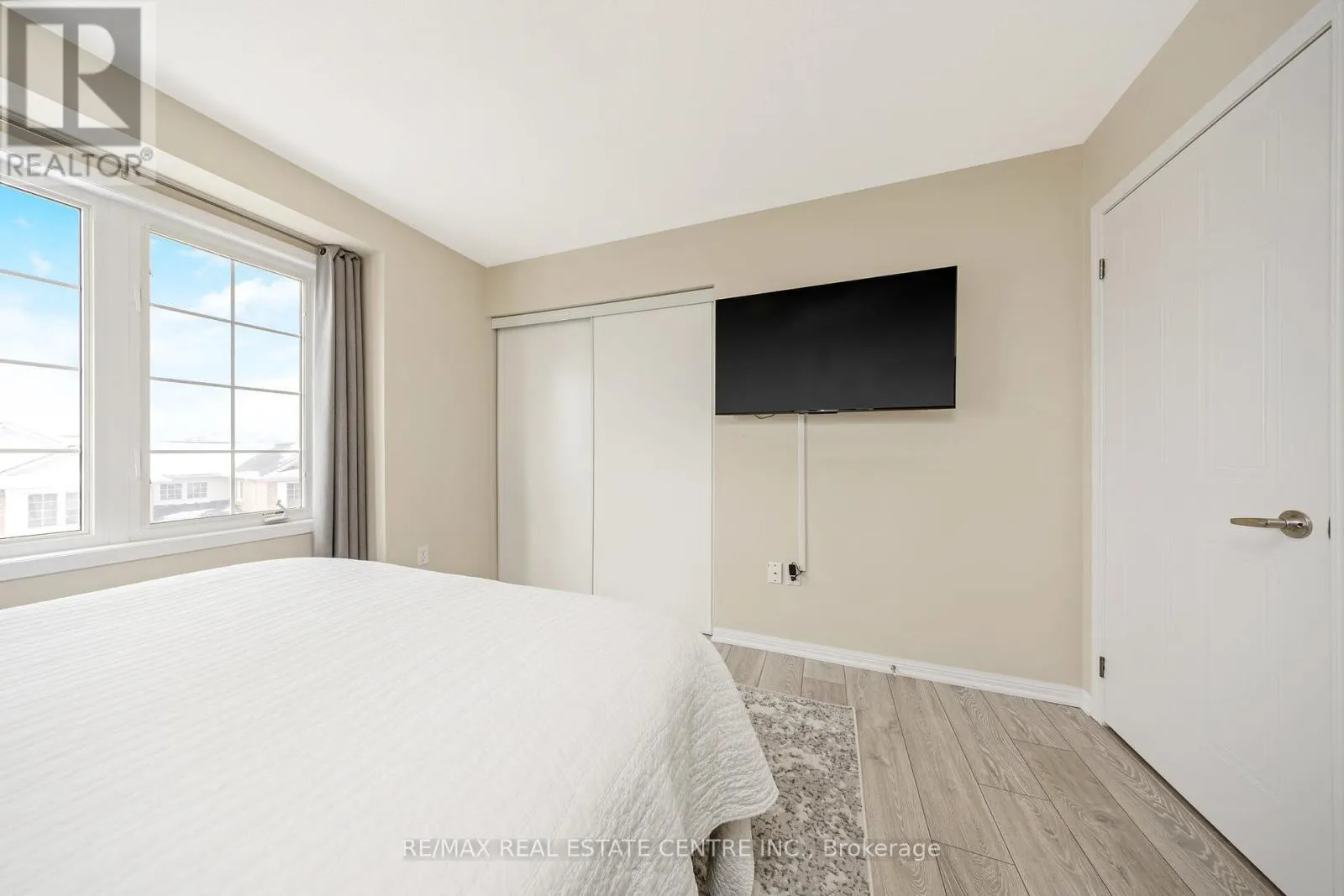 80 - 71 GARTH MASSEY DRIVE