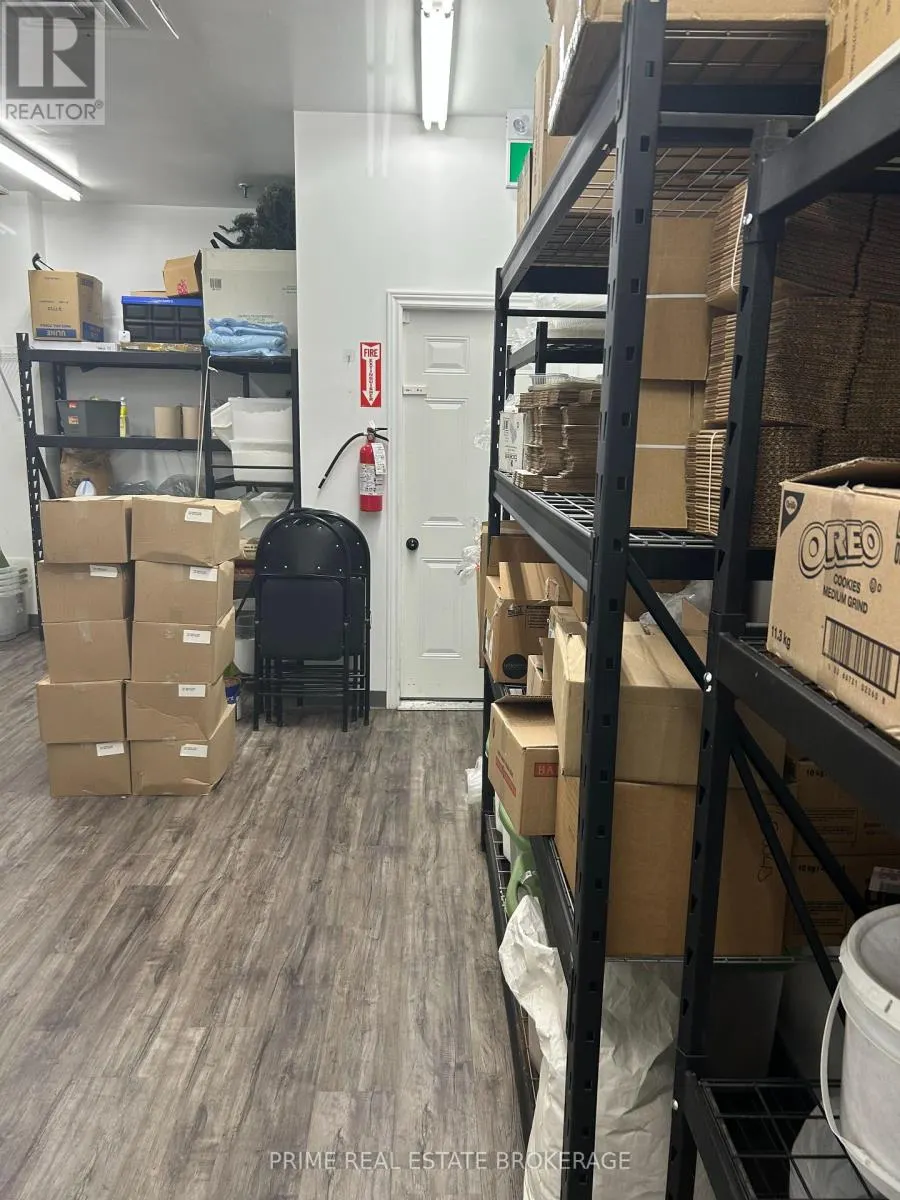 1A - 775 SOUTHDALE ROAD EAST ROAD E, #1A