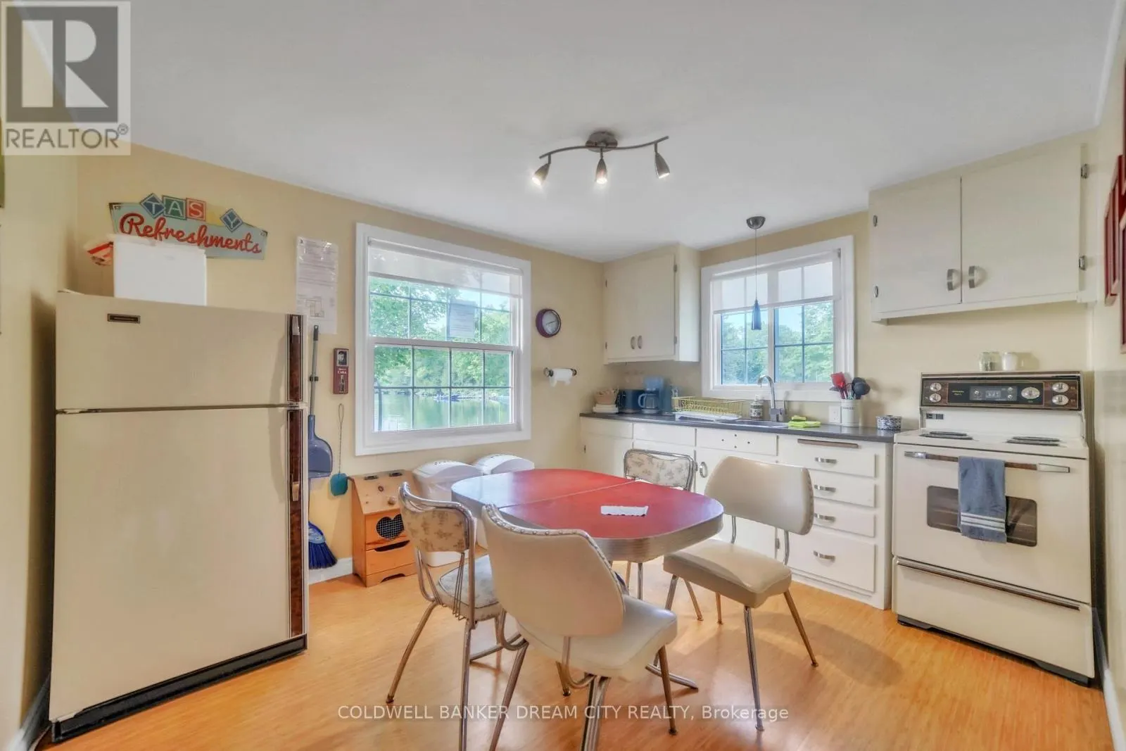 1004A ALMOND LANE