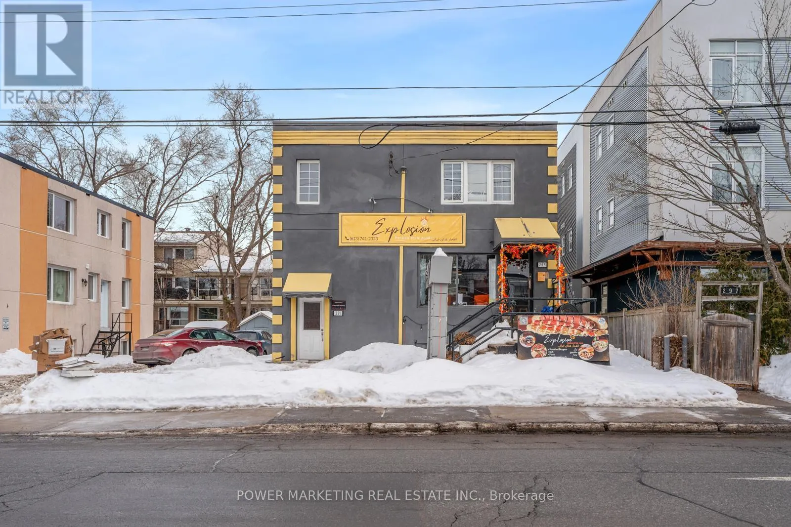 293 ST LAURENT BOULEVARD