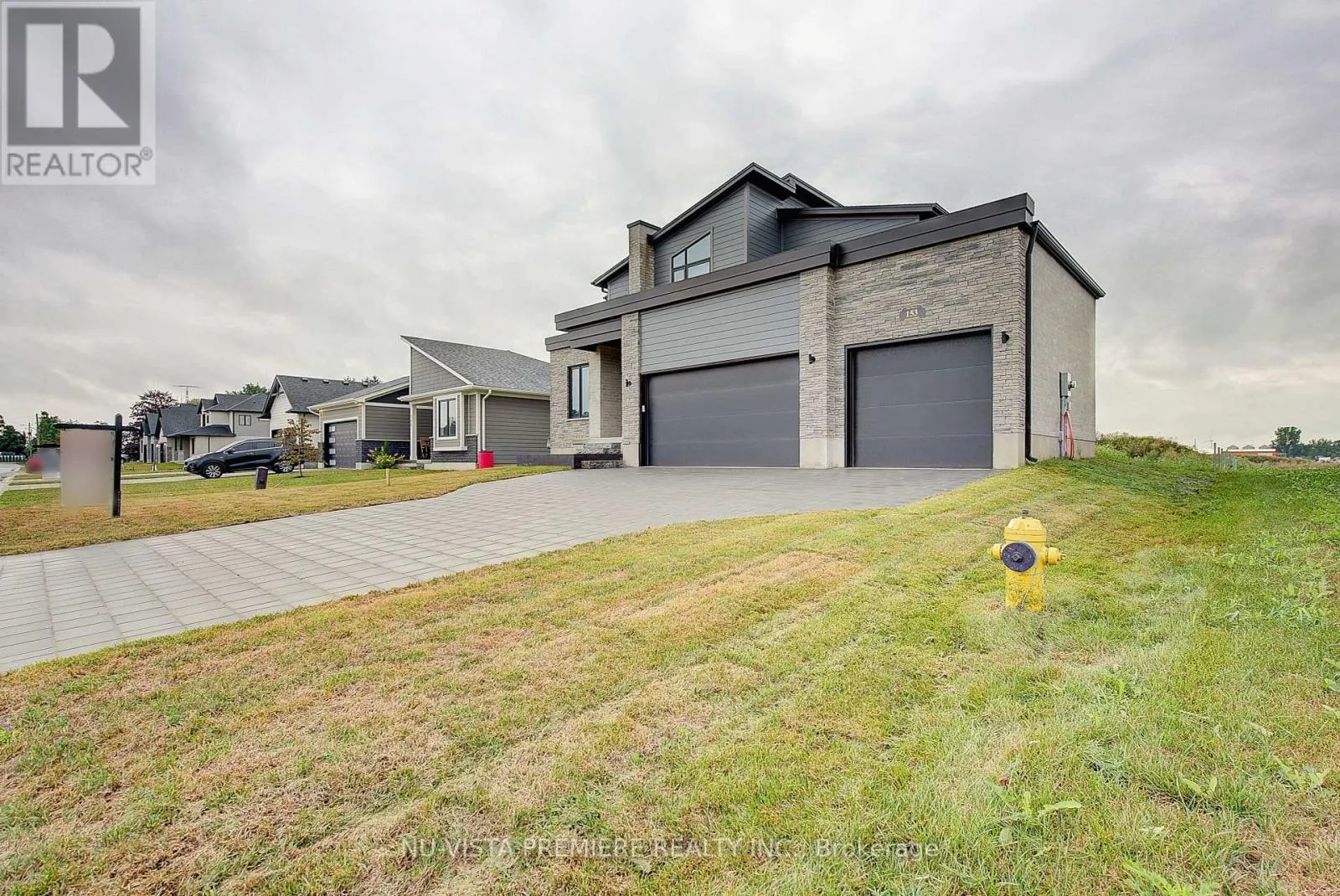 153 MCLEOD STREET