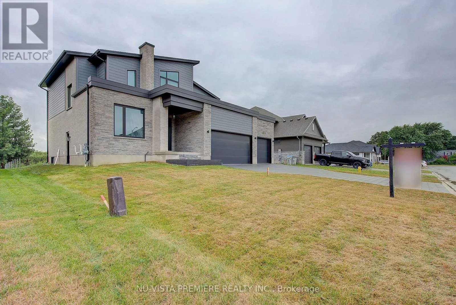 153 MCLEOD STREET