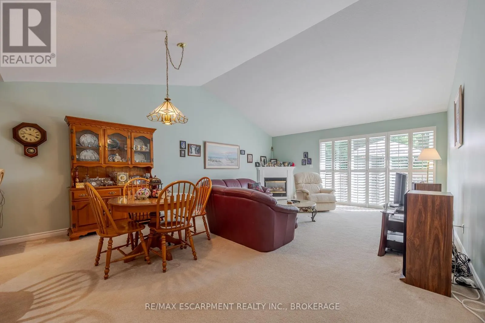 24 - 3516 MAIN STREET, #24