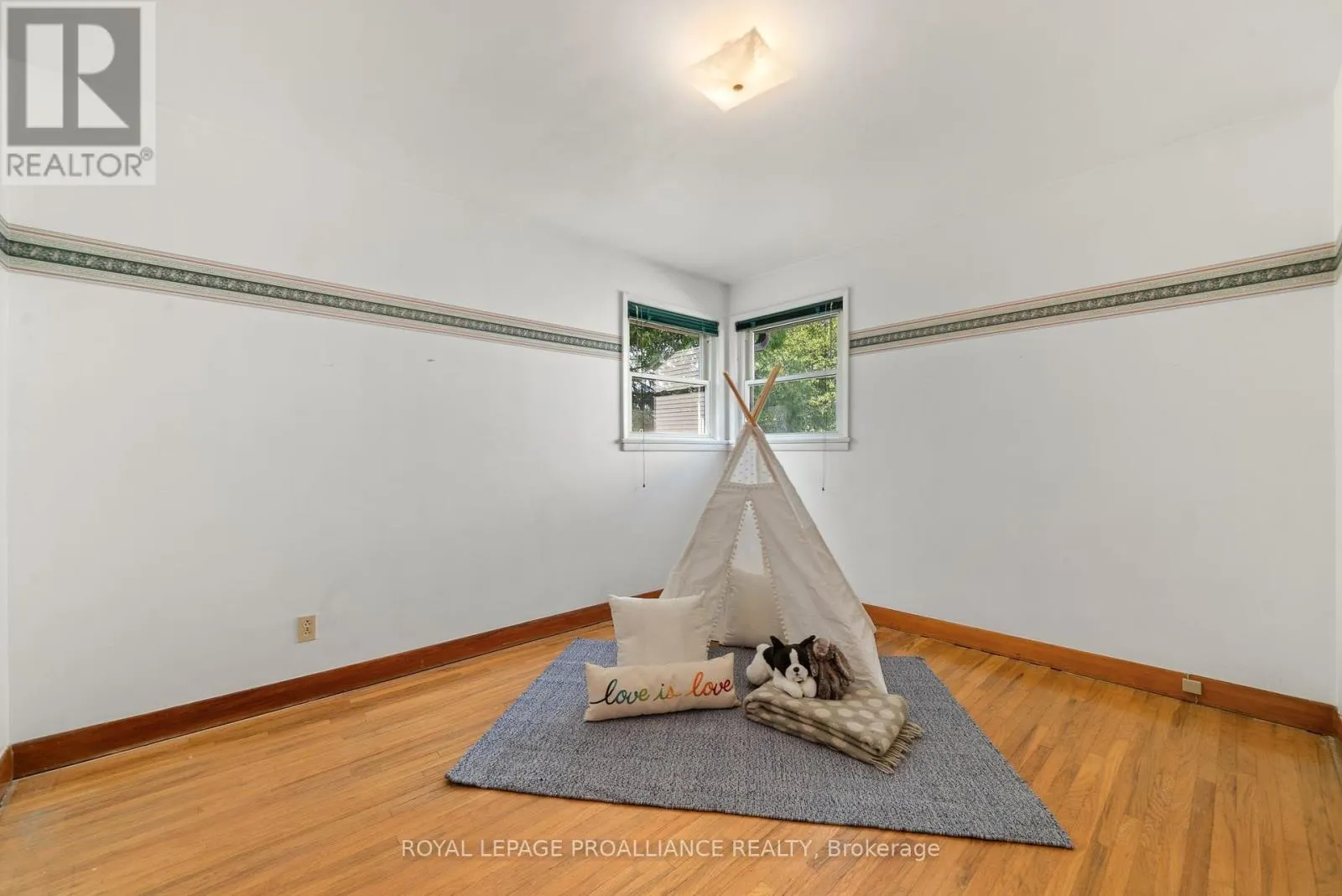 91 SOUTHVIEW AVENUE