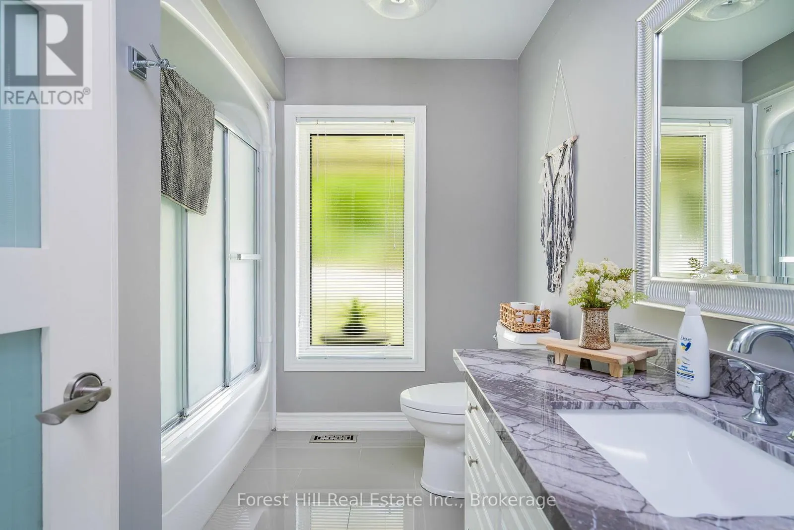 227 PETERS CRESCENT