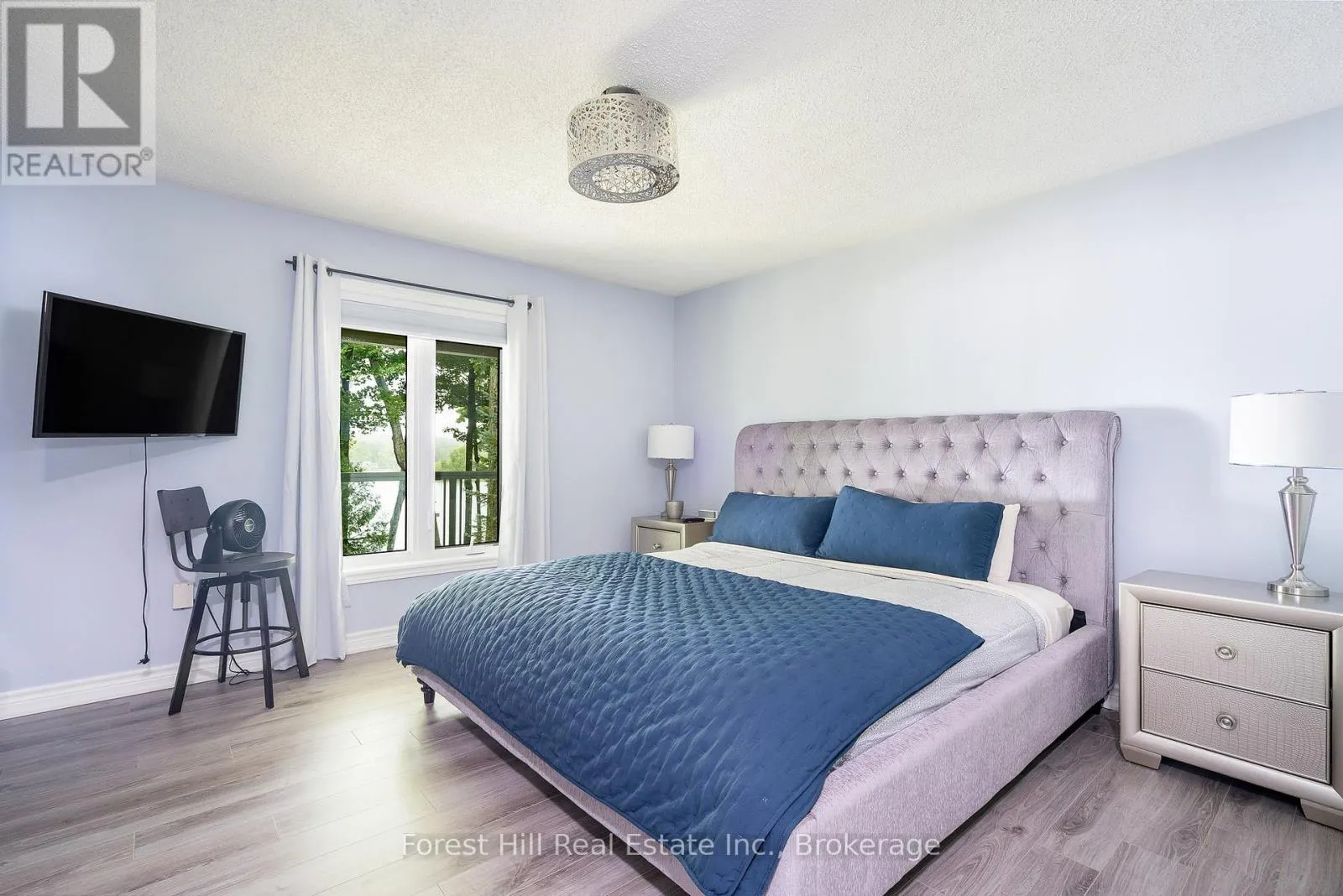 227 PETERS CRESCENT